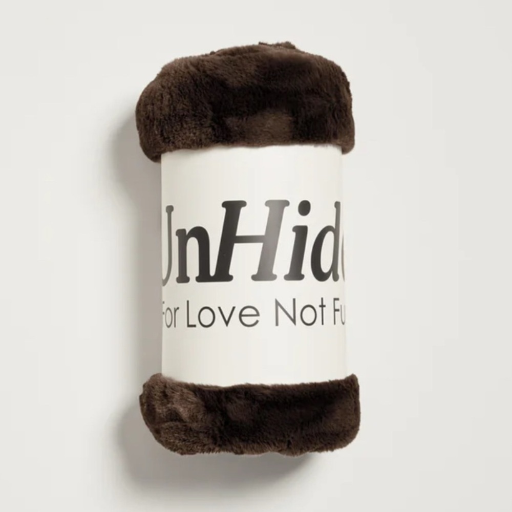 UnHide Chocolate Hare Lil’ Marsh Blanket | NEW | Small 50x60 in | Lil Marsh